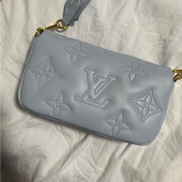 Louis Vuitton - Wallet On Strap Bubblegram - Picture 3 of 13